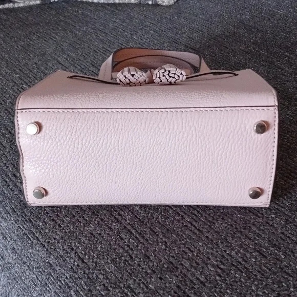 ๐Kate Spade๐ - Hayes Mini Satchel - Picture 6 of 9